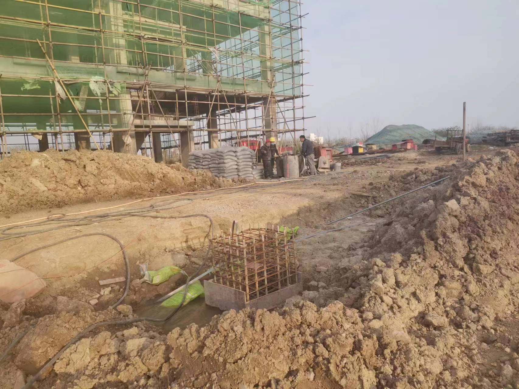 呈贡当桥梁出现裂缝的时候应该及时加固修补